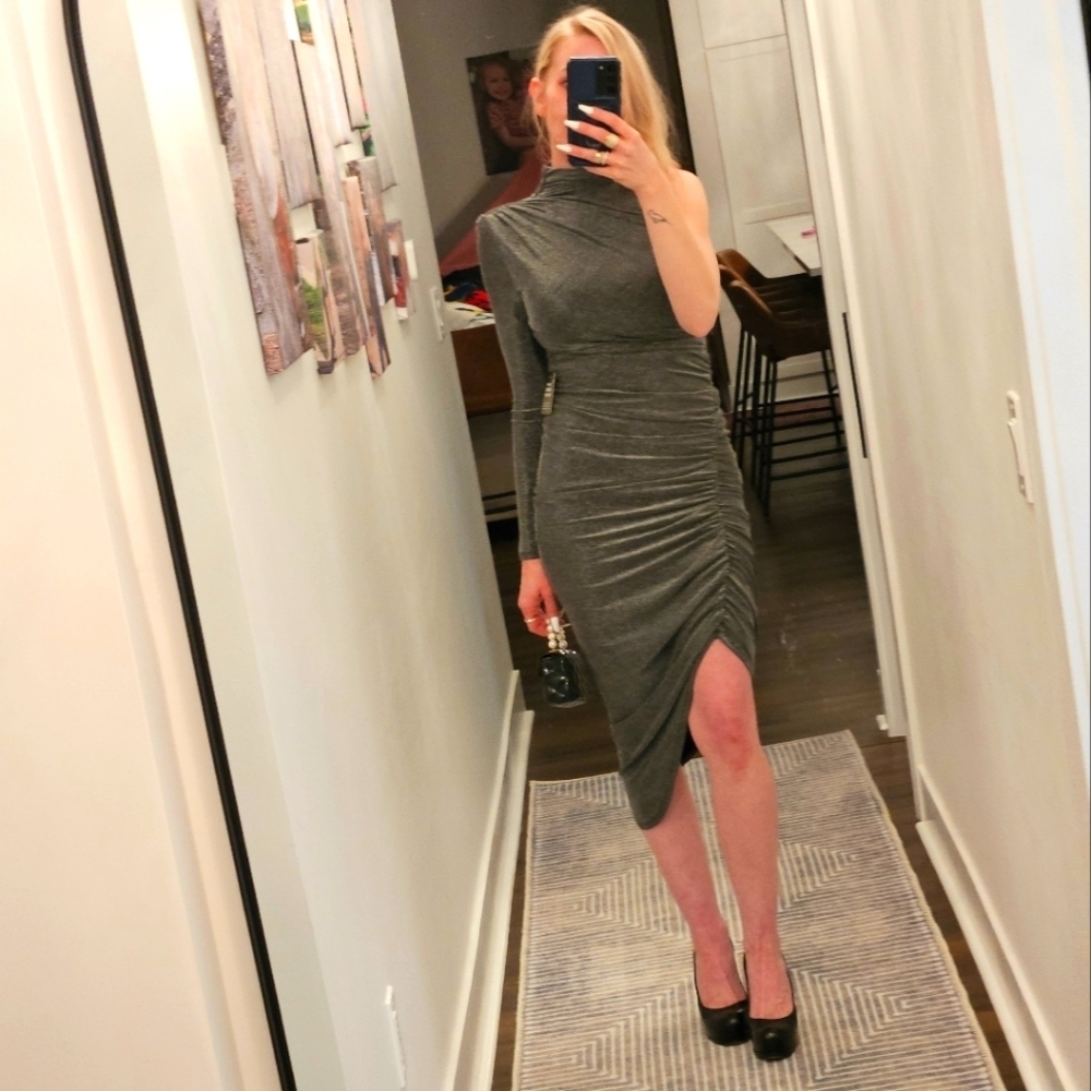NWT Express Bodycon Single Arm Midi - Size XS